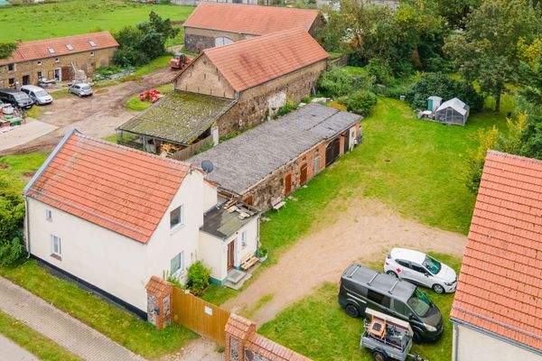 Einfamilienhaus mit Remise in Rehfelde