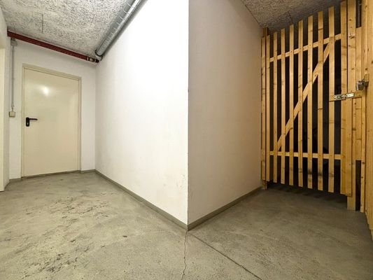 Kellergang rechts
