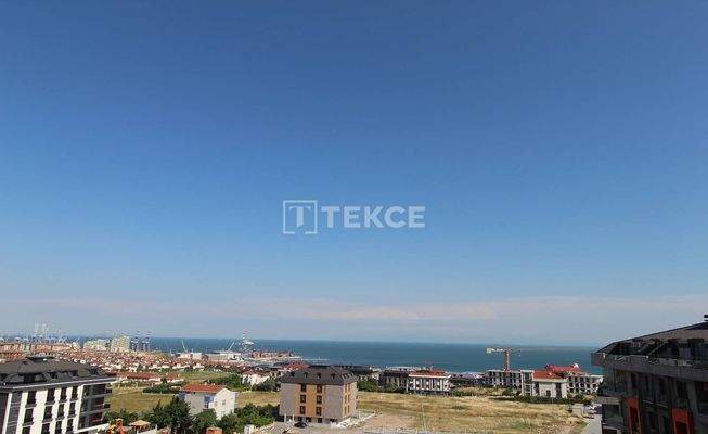 Apartments for Sale in Beylikdüzü Close to the Beach
