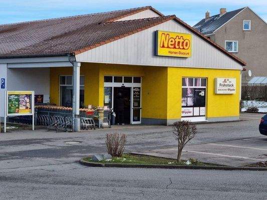 kurze Wege zu Netto. Bäckerei. 