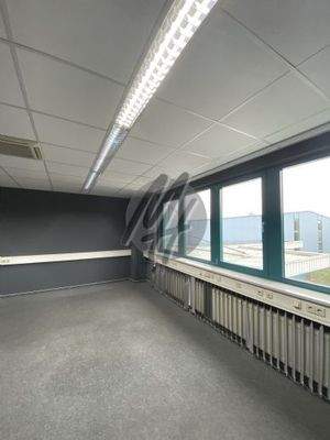 INFOS UNTER: 06171-586000