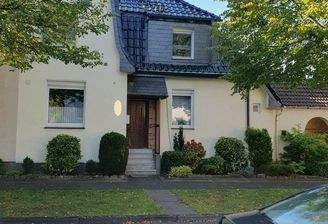 Haus-Ansicht (Sommer).jpg