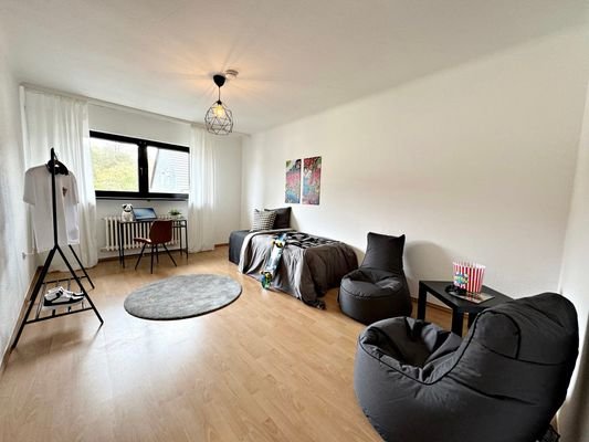 Schlafzimmer 1