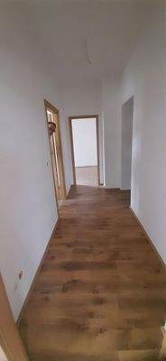 Flur Eingang Zi. 1 - 3 u. Küche