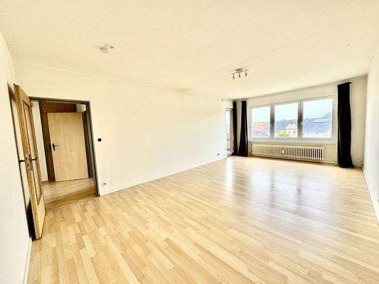 Großzügiges Wohnzimmer