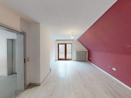 Großes Schlafzimmer mit Balkon und Waldblick, Ebene 1