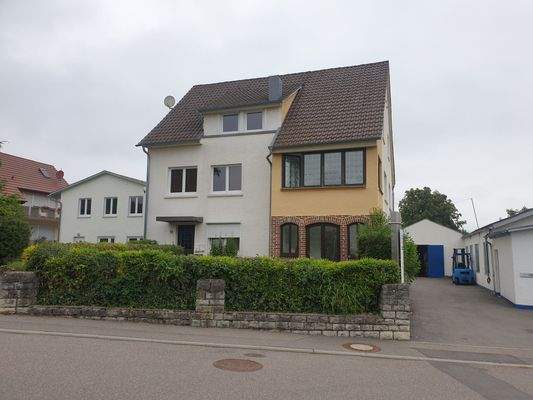 Vorderansicht von Strasse