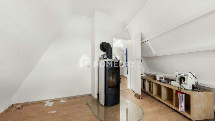 1. OG Schlafzimmer 2