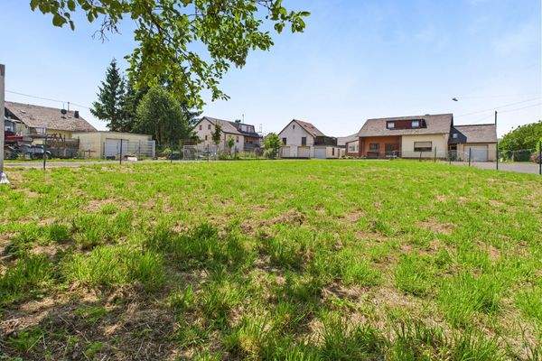 Zum Flürchen / Zum Hohen Stein – 54413 Beuren (Hochwald)