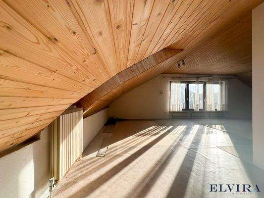 Zimmer im Dachgeschoss