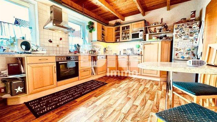 WE 3 - 2.OG / DG Küche mit Einbauküche offen