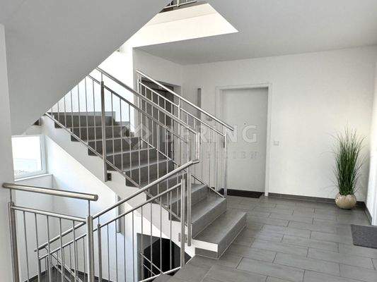 Hauseingang | Treppenhaus 