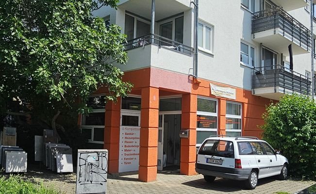 Gebäude Eingang
