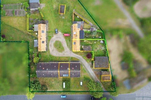 Grundstück mit Sondereigentum