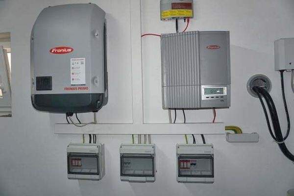 Wechselrichter der Photovoltaikanlage