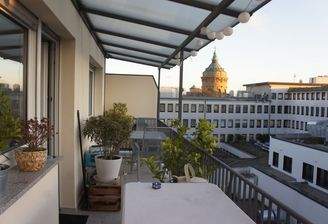 Balkon zum Hof mit Blick auf den Wasserturm