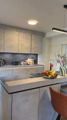 Einbauküche mit Tresen