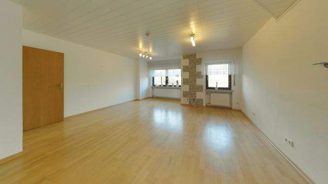 08_Wohn-und Esszimmer 2_linkes Haus