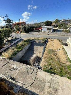 Kreta, Perivolia: Riesiges Anwesen mit Café und Swimmingpool in der Nähe des Zentrums von Chania zu verkaufen