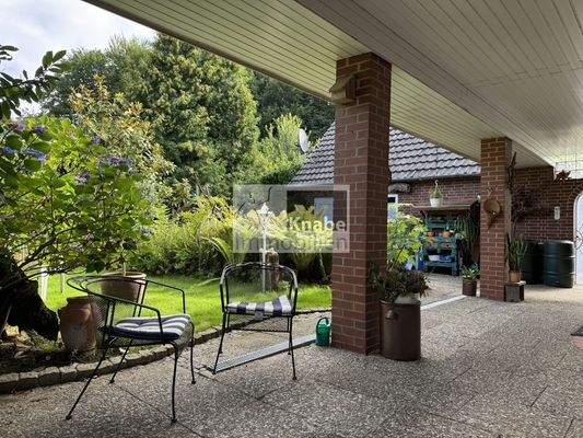 überdachte Terrasse