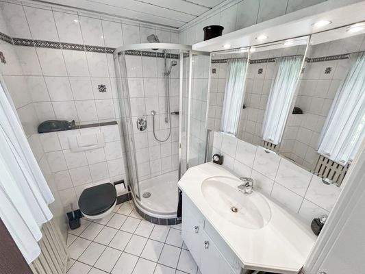Duschbad EG