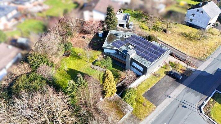 Drohne hinten bearbeitet