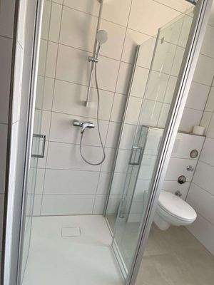 mit Dusche