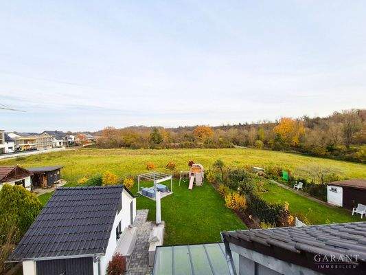 Blick aus dem Dachfenster