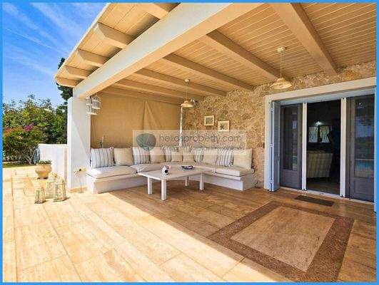 782cf31f4caa4a59ae95df4eff9b50b9-original