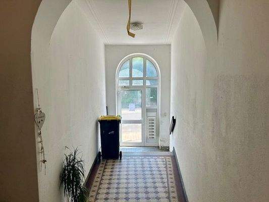 Eingangsbereich / Haustür 