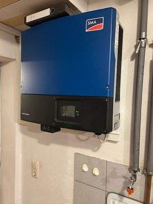 Wechselrichter der PV-Anlage