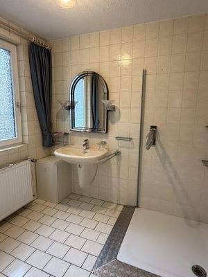 Badezimmer Erdgeschoss
