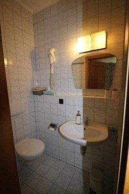 Sanitärzelle der Hotelzimmer