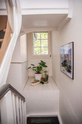 innenliegender Treppenaufgang zwischen dem 2. und 3. OG