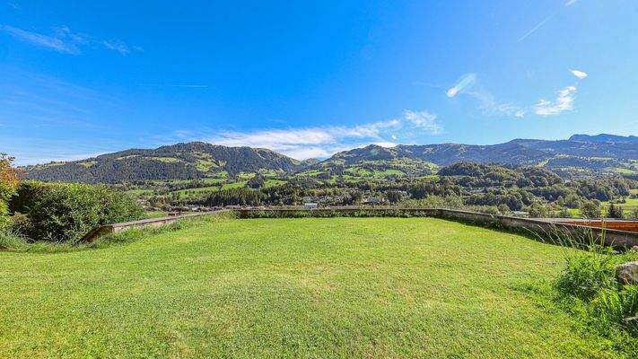 KITZIMMO-Exklusives Landhaus in traumhafter & unverbaubarer Aussichtslage - Immobilien Kitzbühel.