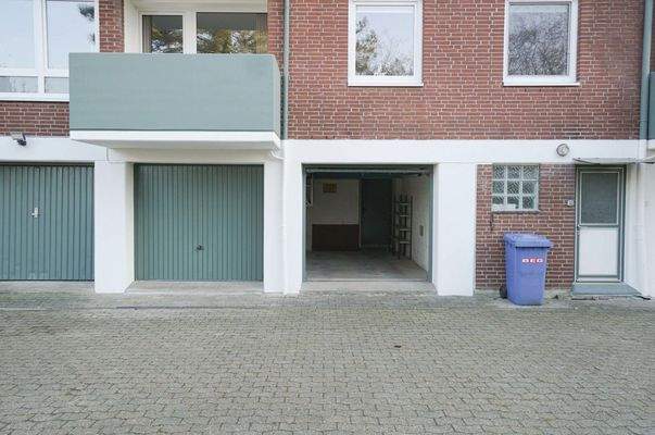 Garage/ Rückansicht
