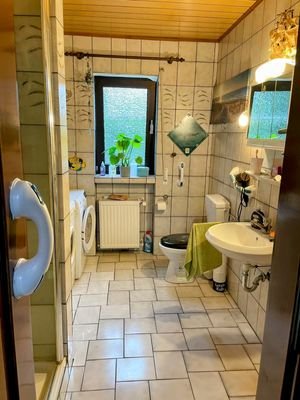 EG Badezimmer Bild 2