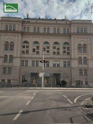 HTL Mödling- 3 Minuten zu Fuß entfernt