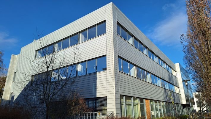 Außen 4.jpg