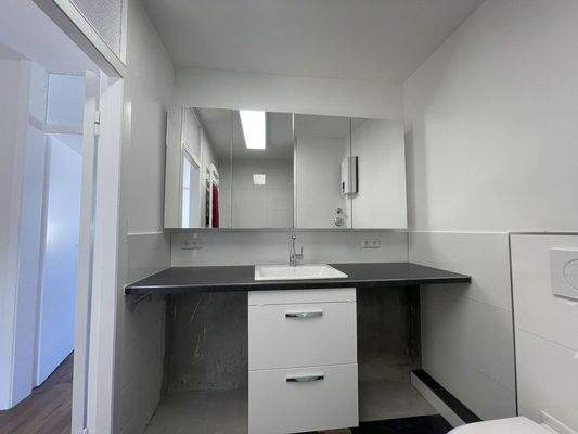 Platz f Waschmaschine/Trockner