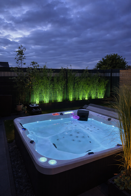 E8566904-D677-4FD4-A3F1-9B0CA79A7337