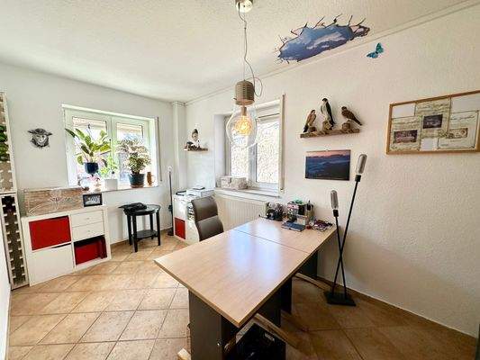 ebenerdiges Zimmer im Gartengeschoss