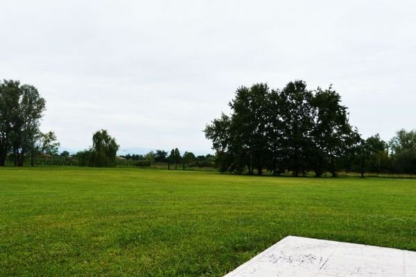 Parkflächen des Anwesens