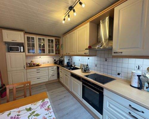 Küche im Souterrain.jpeg