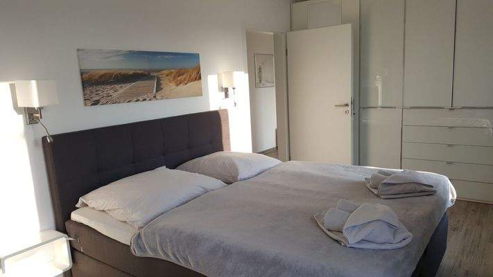 Schlafen groß mit Bad en Suite.jpg