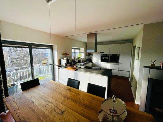 Nr6-OG-Esszimmer%20mit%20K%C3%BCche