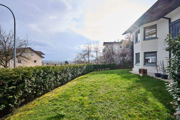 Außenbereich (Straßenseite) 