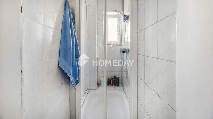 1. OG Badezimmer 2 1