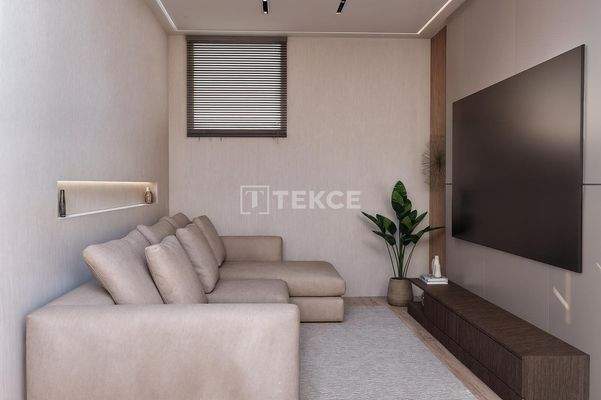 Spacious 5-Bedroom Villas with Pool and Garden in Samanlı