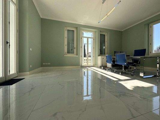 eindrucksvolle Villa in Udine, Via Sacile